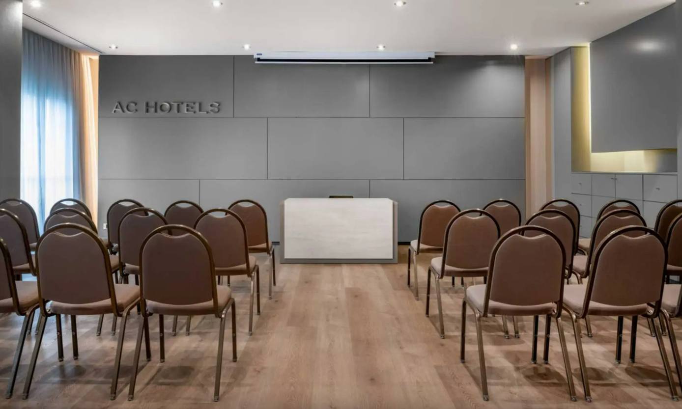Sala Fórum A