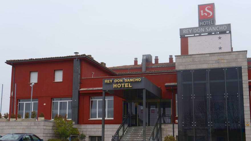 Hotel Rey Don Sancho Zamora